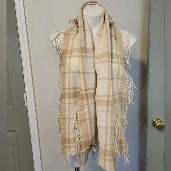 Banana Republic Wool/Angora Rabbit Hair Blend Plaid (2)Scarfs with Fringe - Picture 4 of 7